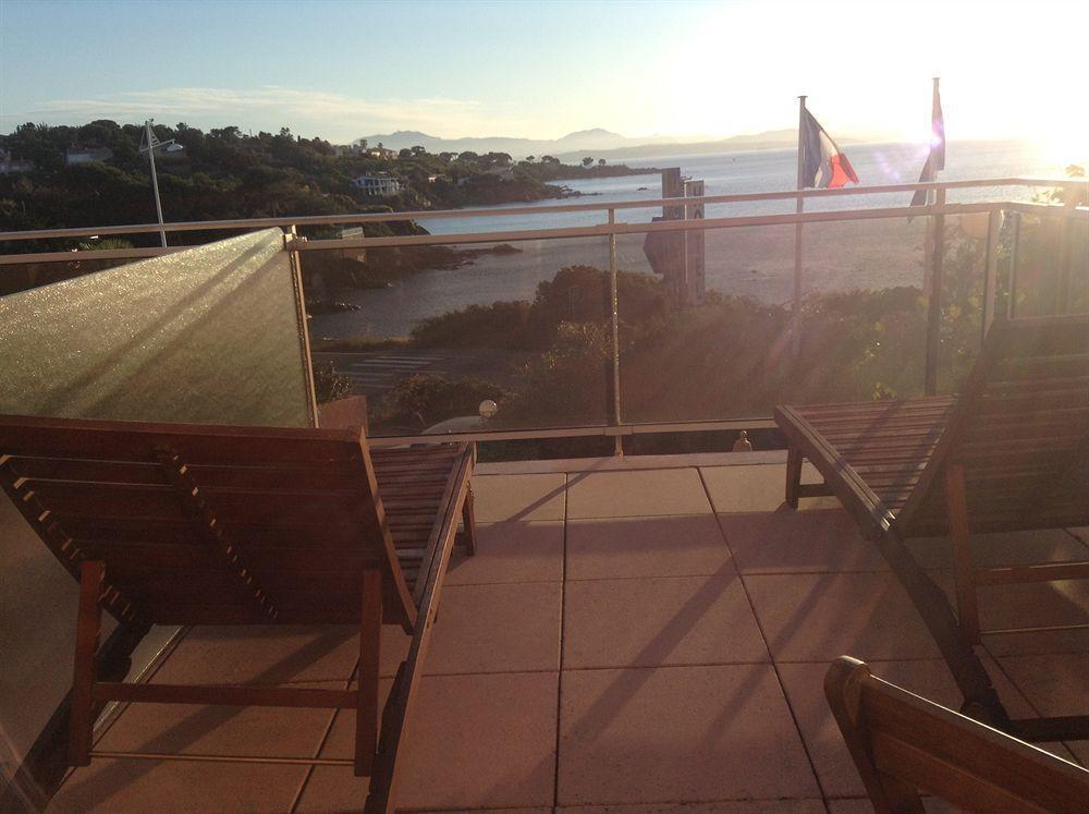 Hotel La Caravelle Fréjus エクステリア 写真