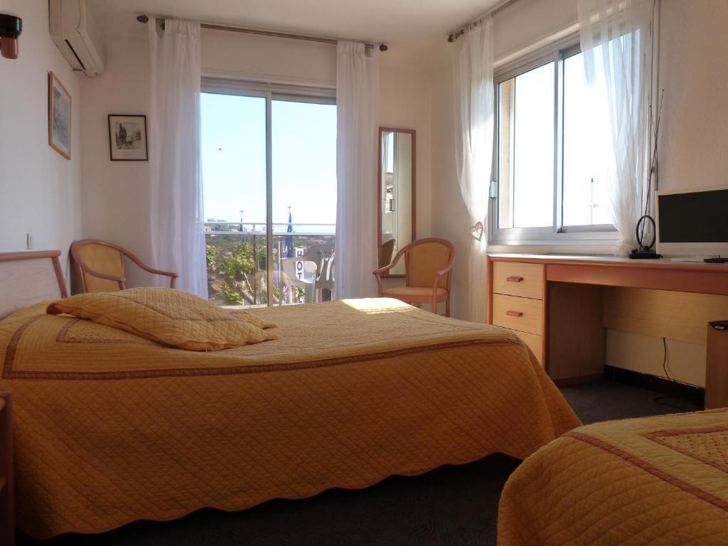 Hotel La Caravelle Fréjus 部屋 写真